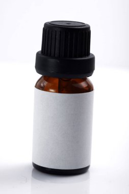 Genellikle gerekli yağ ambalajı olarak kullanılan bir şişe modeli..