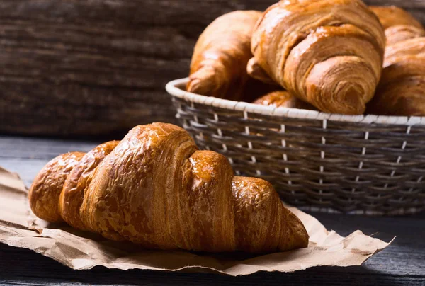 Leckere Buttercroissants — Stockfoto