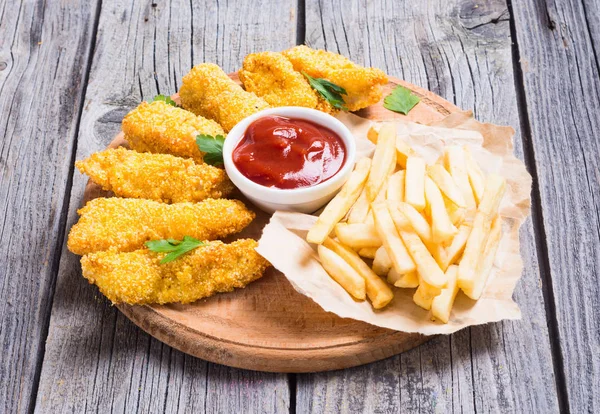 tavuk şeritler ve patates kızartması