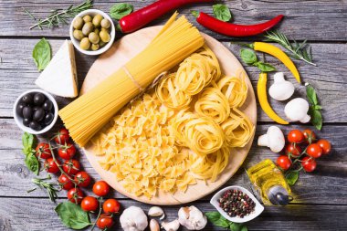 Makarna pişirme için madde