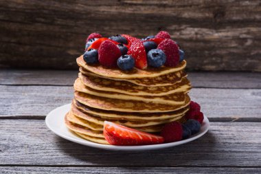 çilek ile Pancakes