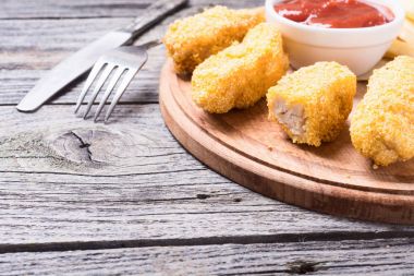 tavuk şeritler ve patates kızartması