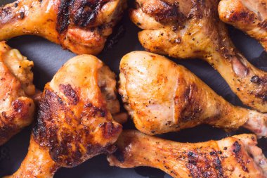 ızgara tavuk drumsticks