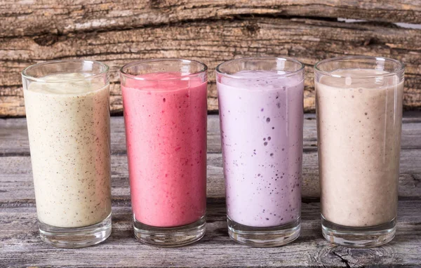 Milk shake with berries — Stock Photo, Image