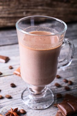 sıcak çikolatalı içecek