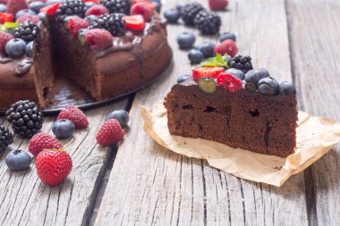 ev yapımı çikolatalı kek