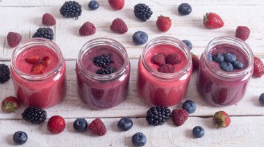 Taze ev yapımı tatlılar