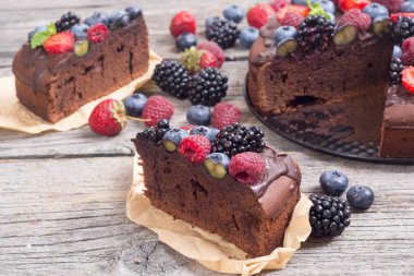 ev yapımı çikolatalı kek