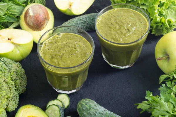 Yeşil Detoks güler yüzlü