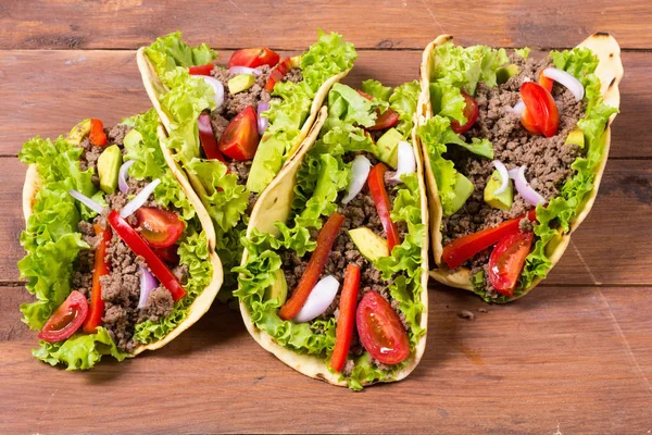 Tradiční mexický tacos — Stock fotografie