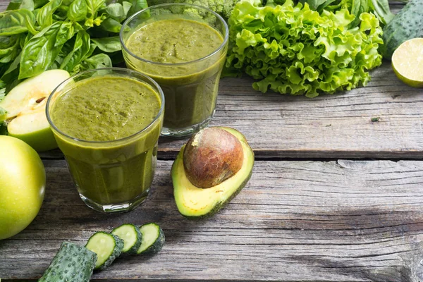 Yeşil Detoks güler yüzlü