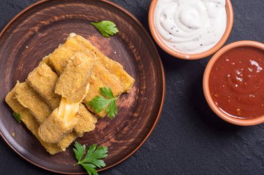 Kızarmış peynir parmak 