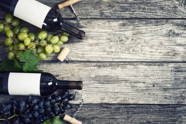 kırmızı ve beyaz şarap. 