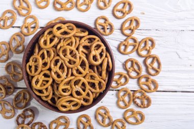 Ev yapımı kızarmış soğan halkaları. 