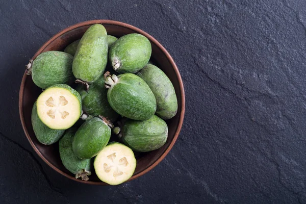 Fruta tropical feijoa — Fotografia de Stock