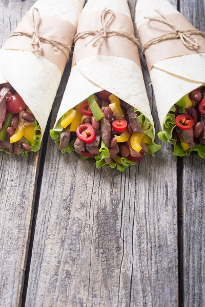 Burrito mit Rindfleisch — Stockfoto