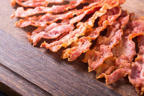Sliced fried bacon — Stock Photo, Image