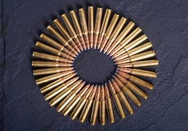 Silah kartuş 8mm kalibre