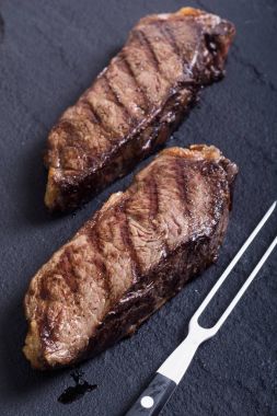 ızgara new york bifteği