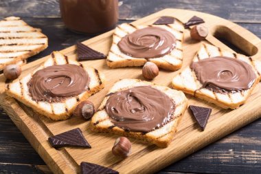 somun nuga krem sandviç