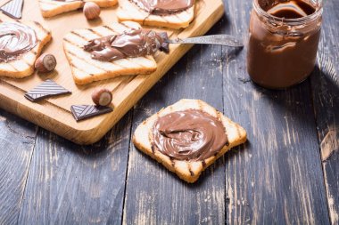 somun nuga krem sandviç