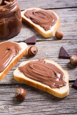 somun nuga krem sandviç