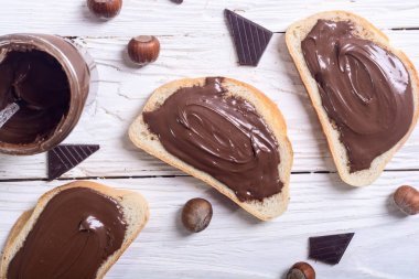 somun nuga krem sandviç