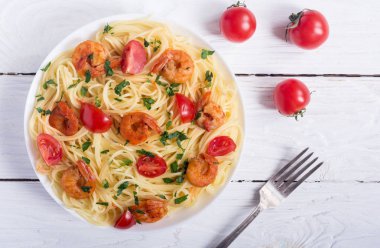 spagetti karides ile