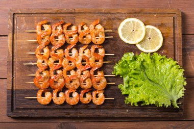 ızgara karides şiş