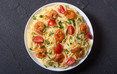 spagetti karides ile