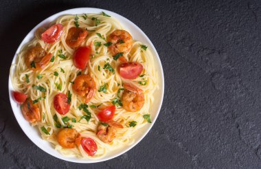 spagetti karides ile