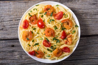 spagetti karides ile