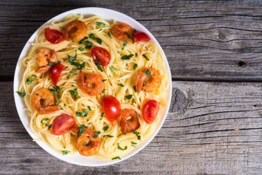 spagetti karides ile