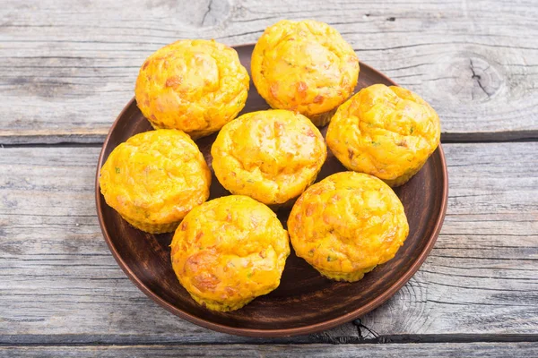 Homemade baked muffins with cheese — Stock Photo, Image