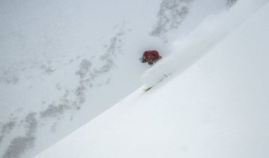 Freeride kar sonbahar altında