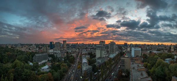Západ slunce nad Kyjev — Stock fotografie