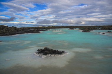 İzlanda'daki jeotermal Gölü