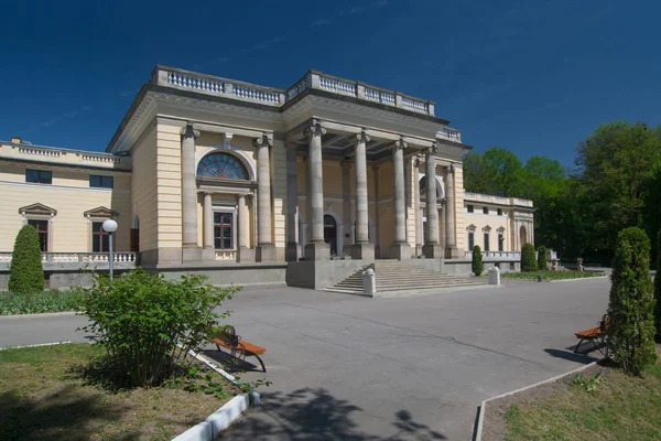 Palatul Scherbatova din Nemyriv (Nemirov ) — Fotografie, imagine de stoc