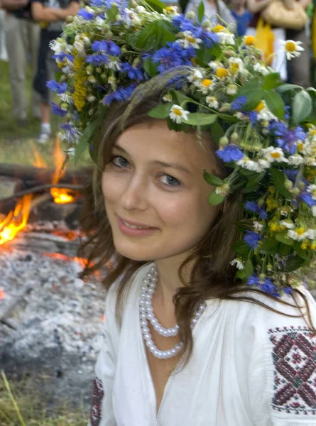 Pirogiv Kievskaya Oblast Ukraine 2016 Girl Beautiful Wreath Portrait Feast — Stock Photo, Image