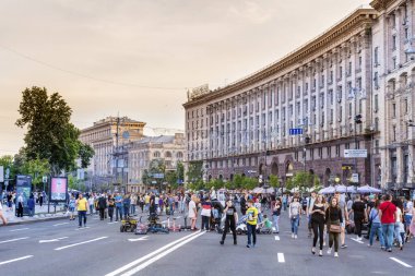 Kiev, Ukrayna - 15 Mayıs 2019: Çeşmeli Meydan Meydanı. Bağımsızlık Meydanı