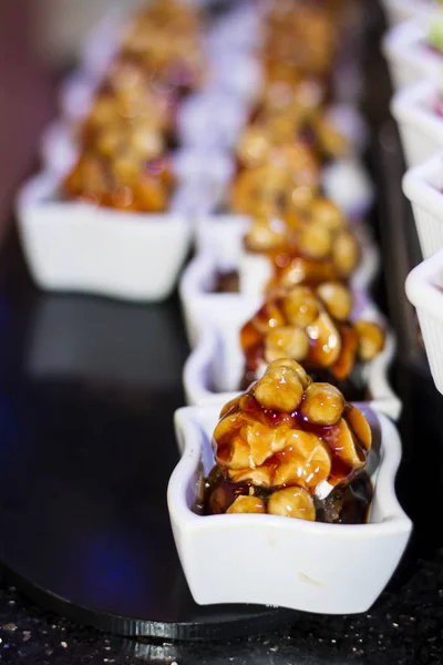 Pequeños Postres Crema Una Panadería — Foto de Stock