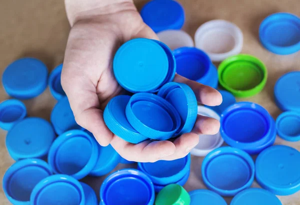 Recoger Tapas Plástico Para Apoyar Reciclaje Eco Concepto Amistoso — Foto de Stock