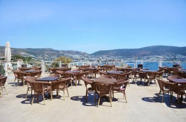 Deniz Manzaralı Açık Hava Restoranı 