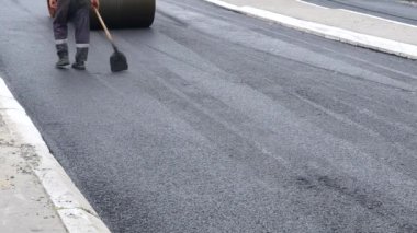 Yol silindiri yüzeyleme sokak