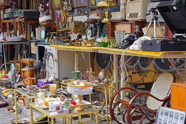 Antique flea market in Greece — Stock Photo, Image