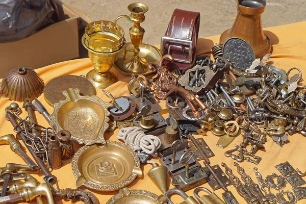 Antique and flea market — Stock Photo, Image