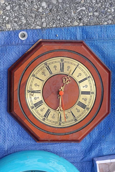 Stary Zegar ścienny — Zdjęcie stockowe
