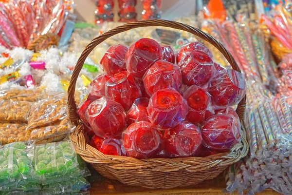 사탕 빨간 사과 — 스톡 사진