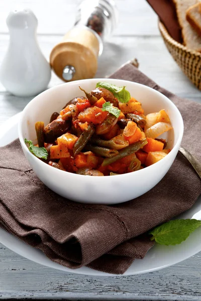 Légumes cuits au four aux haricots — Photo