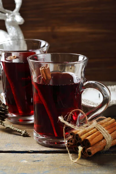Two glaas with hot wine — Stock Photo, Image